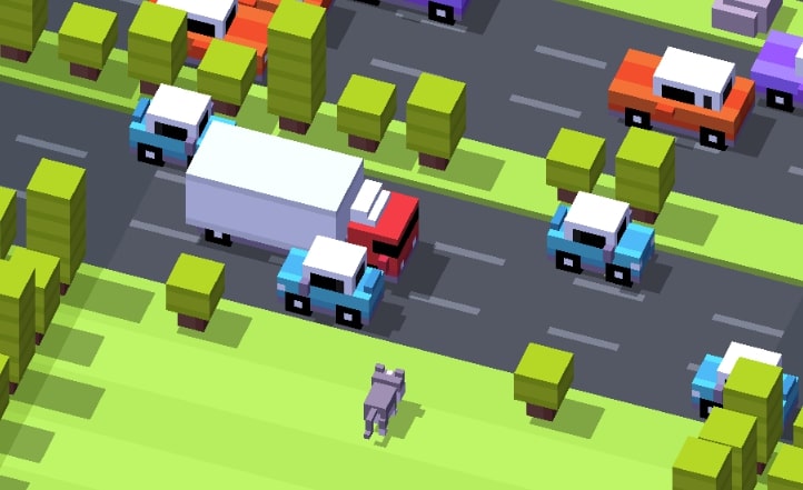 If the player is not quick to control the animal to jump over the roads, the game screen will be shorter. Then the player will lose in Crossy Road game at Yoplay.io
